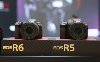 佳能官方明确没有EOS R5 Mark II新机 当下专注EOS R1旗舰研发