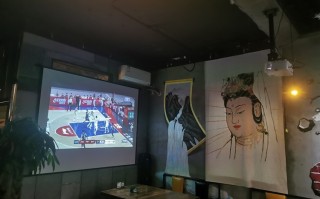 新家装修，投影仪、电视谁是客厅首选？