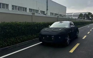 小米SUV车型谍照曝光，年轻人的之一辆法拉利Purosangue？