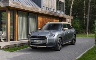 搭载1.5T轻混 全新MINI COUNTRYMAN C官图亮相