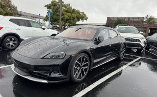 充电功率300kW，一度电续航8.16公里！新款Taycan海外测试数据曝光