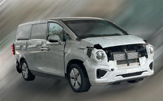 魏牌MPV测试谍照曝光：定位中大型MPV 轴距或超塞纳