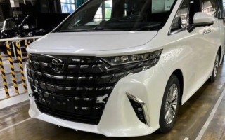 引入2.4T发动机 全新丰田埃尔法实车照片曝光