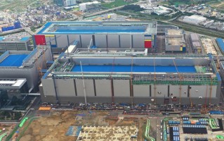 三星宣布量产16Gb LPDDR5 DRAM：业界首款EUV技术 体积缩小性能增强