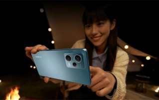 Redmi Note13"以下犯上"，下放旗舰级四窄边设计