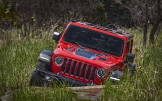 充电时起火！Jeep召回牧马人4Xe