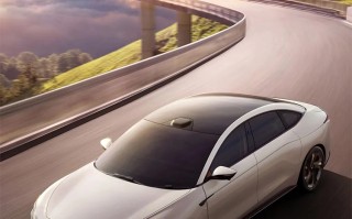 全新智己L7 Elite后驱版开启预订：售价33.88万元 CLTC续航675km