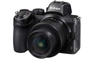 尼康入门全画幅无反相机Z5发布 配24-50mm套头