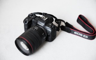 佳能9000万像素微单或已开始测试 EOS C70摄像机将于本月24日发布