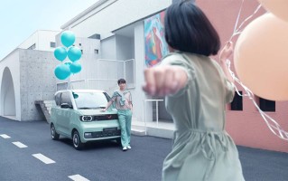 五菱宏光MINI EV马卡龙版正式上市 起售价3.76万元
