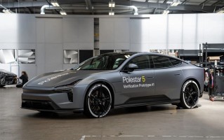 定位中大型4门GT轿跑，极星发布Polestar 5最新官图
