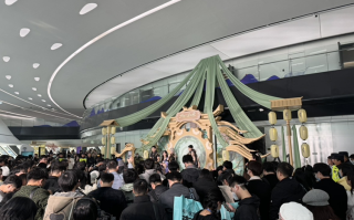 《逆水寒》小寒国风节反响热烈，AI加持活跃玩家破亿