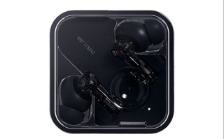 Nothing Ear (2) 黑色透明款曝光，或与Nothing Phone (2)一起于7月发布