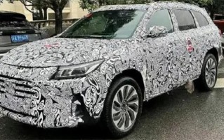 疑似AITO新车路试谍照曝光：或命名问界M7 定位中大型SUV