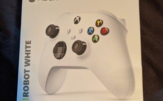 新款Xbox手柄曝光，证实Series S存在