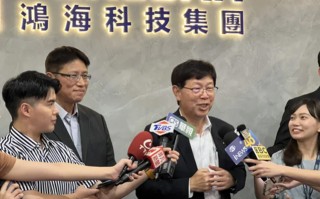 你信吗？鸿海董事长反驳印度iPhone良率低：要是低于50%，我早撤了