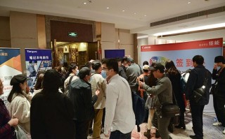 闪迪存储亮相佳能摄影大篷车宁波站 助力摄影师打造拍摄搭档