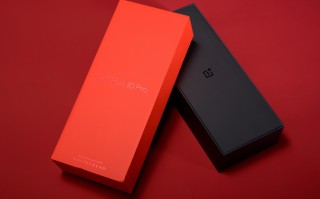 一加10 Pro开箱上手 骁龙8加持打造不将就旗舰