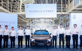 马自达也成卖标品牌？全新中级轿车EZ-6下线，兼顾增程与混动