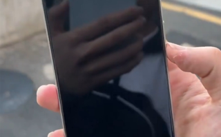 便宜的苹果新机，iPhone SE 4机模实拍照，全面屏终于安排！