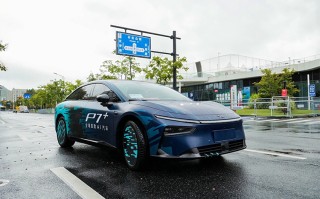小鹏P7+伪装车亮相，预计今年四季度上市