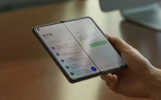 OPPO Find N折叠屏外观曝光，矮胖机身不同于三星和华为折叠屏