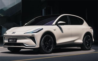 智己LS7两款新增车型上市：搭载全程AI舱 28.98万元起