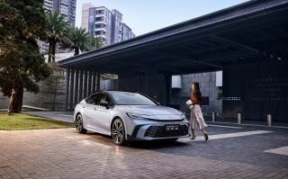 稳定可靠，不背刺！第九代凯美瑞上市，售价17.18万元起！