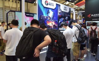 ChinaJoy 2020丨盖世小鸡携多款电竞外设亮相热点科技CJ展台
