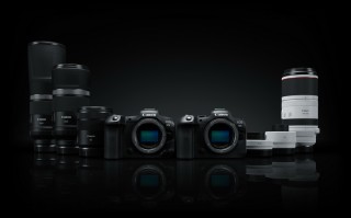 佳能EOS R5、R6双机同步发布 用8K视频改写无反相机市场