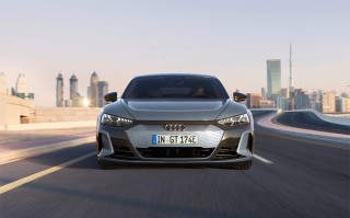 奥迪RS e-tron GT将于11月15日开启预售 零百加速仅3.3秒