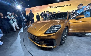 全新保时捷Panamera亮相 越来越像Taycan？