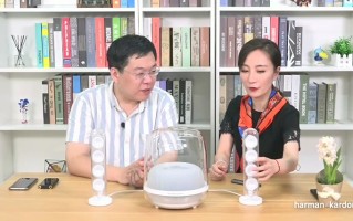 全新升级哈曼卡顿SoundSticks 4音箱：梦幻水晶造型 震撼音乐体验