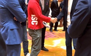 360周鸿祎亲自代言！哪吒L正式上市，售价12.99万起