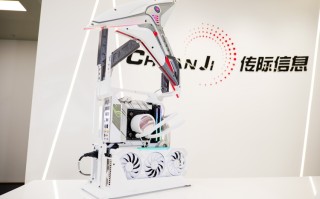 KLEVV科赋CRAS V RGB DDR5内存 助力热点科技新MOD主机