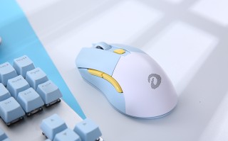 轻量化的实用艺术品 达尔优EM901双模游戏鼠标