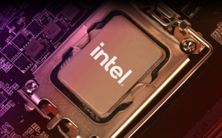 Intel Core i7-14700K处理器上机图曝光：增加四核心，轻松破6GHz