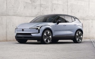 沃尔沃EX30正式发布：定位小型纯电SUV 续航超440km