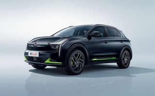 哪吒U-II正式上市：共4款车型 12.98万元起