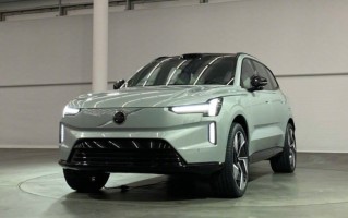 上海车展正式亮相  沃尔沃电动XC90实拍照曝光