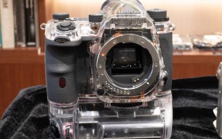 宾得亮出透明版K-3 Mark III 展示内部构造