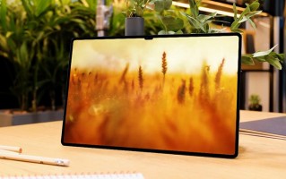 三星Tab S8 Ultra平板详细规格曝光：14.6英寸大小，窄刘海前置双摄