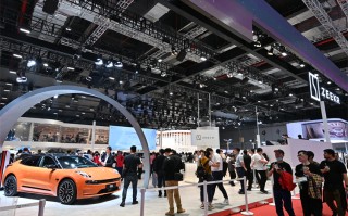 2023上海车展丨极氪全系车型震撼亮相，冲击欧洲战略布局