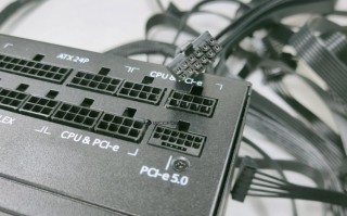 PCIe 5.0版电源线曝光：12+4辅助供电，更高可达600W