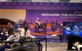 CES2024 | 享受狂霸酷炫拽的追风体验 浩万掀起2轮车电动新革命