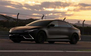 智己L7 Snake Performance将于11月1日上市 定位高性能版