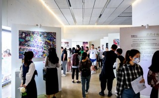 明基E系列智能投影仪助阵"微展览"，开创艺术产业新形态