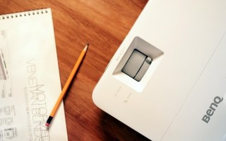 明基E系列智能商务投影仪新品上市 内置双频WiFi 支持语音遥控