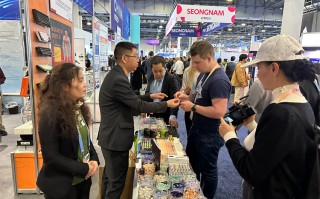 CES2024丨佳达隆磁轴风暴席卷CES，双轨设计震撼现场