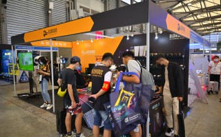 ChinaJoy2021丨发烧友的更爱，Glorious携客制化机械键盘套件与轻量鼠标亮相